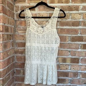 lace sleeveless shirt